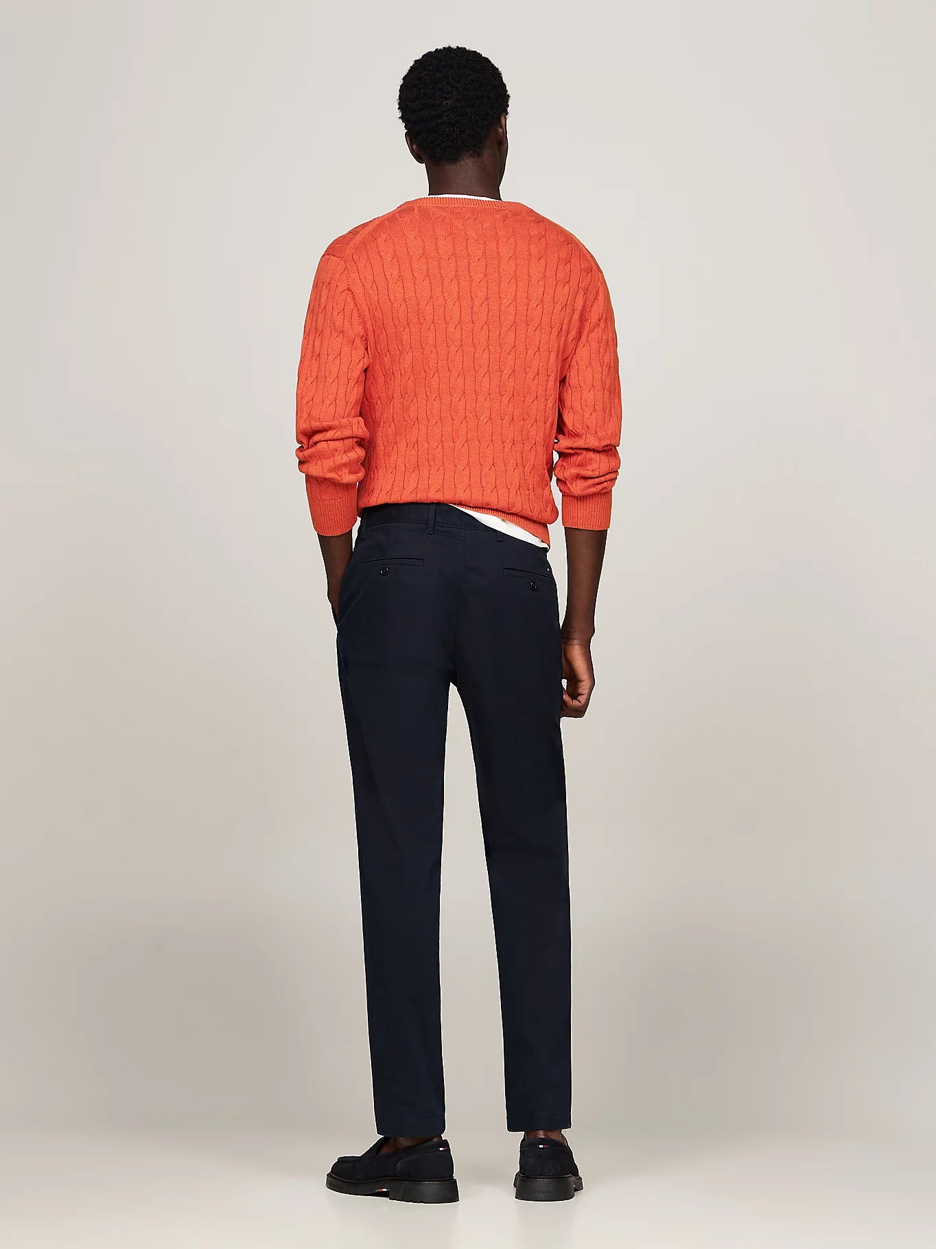 tommy-hilfiger-miesten-chinot-harlem-chino-tummansininen-2