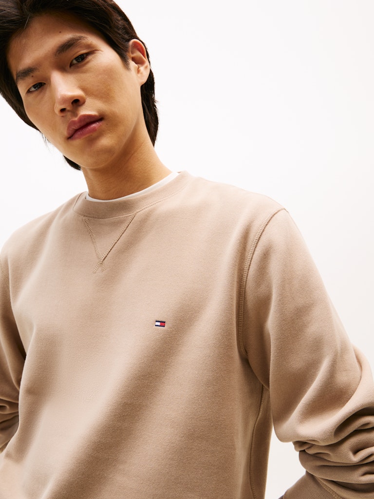 tommy-hilfiger-miesten-collegepusero-ess-seasonal-fleece-crewneck-beige-5