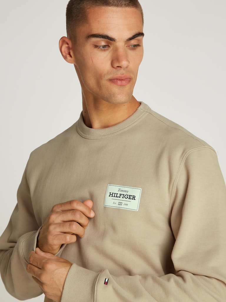 tommy-hilfiger-miesten-collegepusero-monotype-label-sweatshirt-beige-4