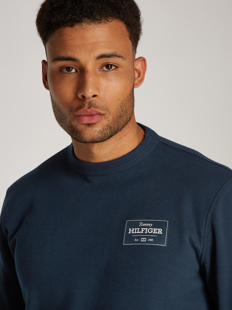 tommy-hilfiger-miesten-collegepusero-monotype-label-sweatshirt-tummansininen-4