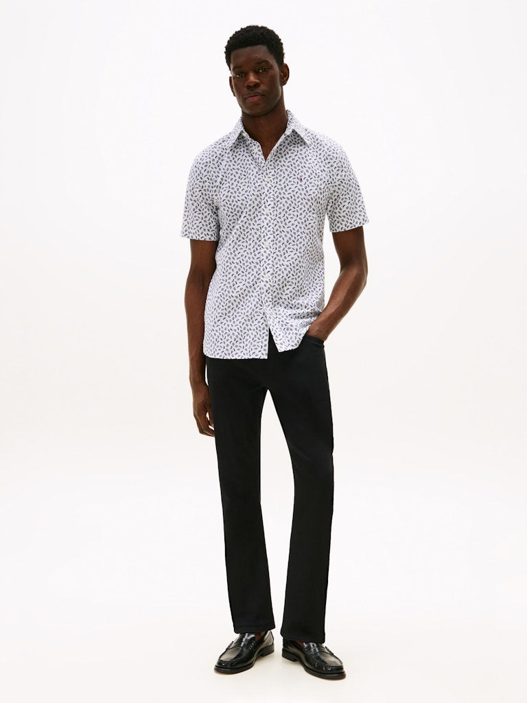 tommy-hilfiger-miesten-kauluspaita-linen-blend-aop-valkopohjainen-kuosi-1