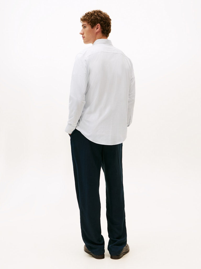 tommy-hilfiger-miesten-kauluspaita-performance-print-shirt-valkopohjainen-kuosi-2