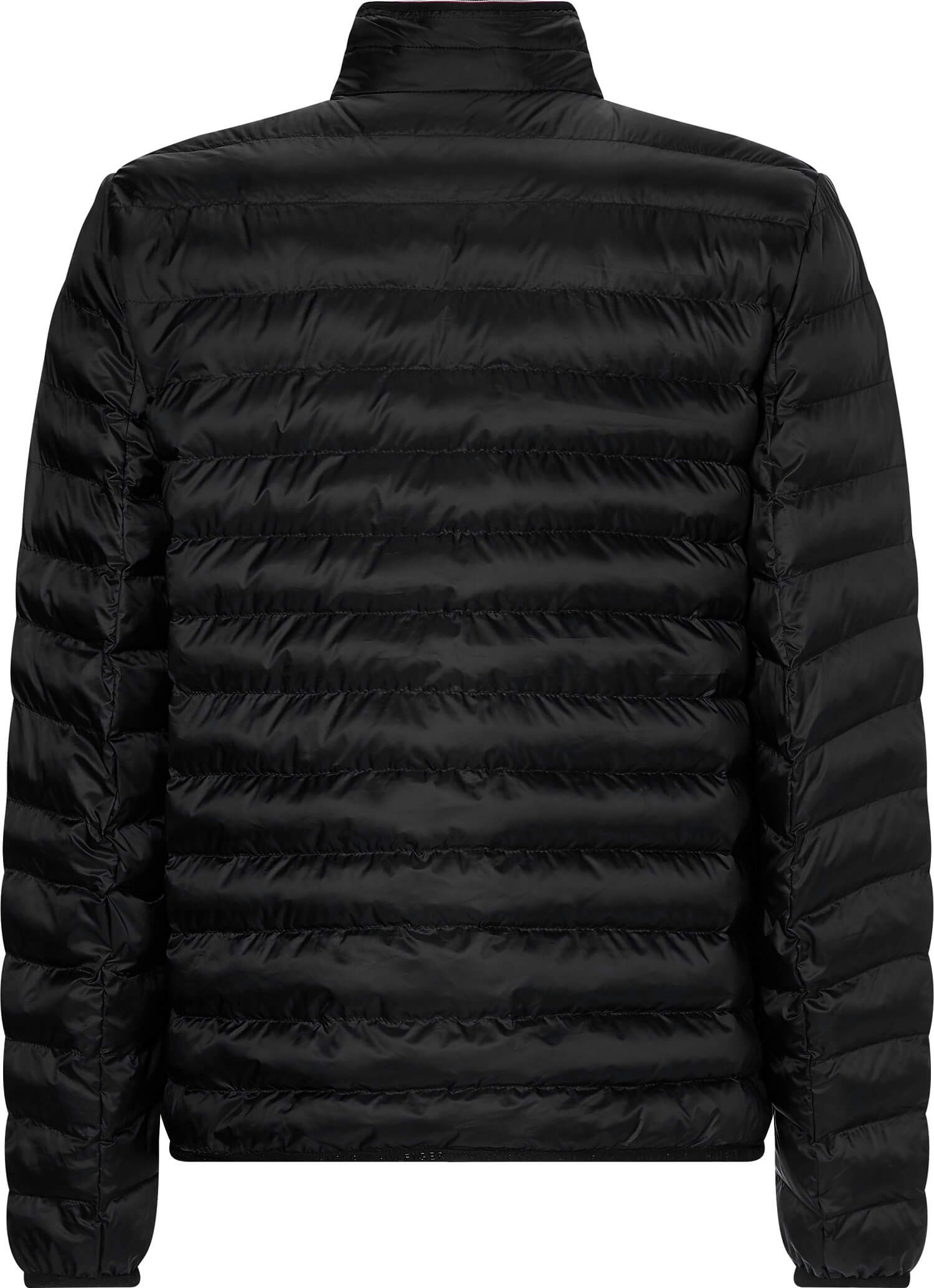 tommy-hilfiger-miesten-kevytvanutakki-core-packable-jacket-nos-musta-2