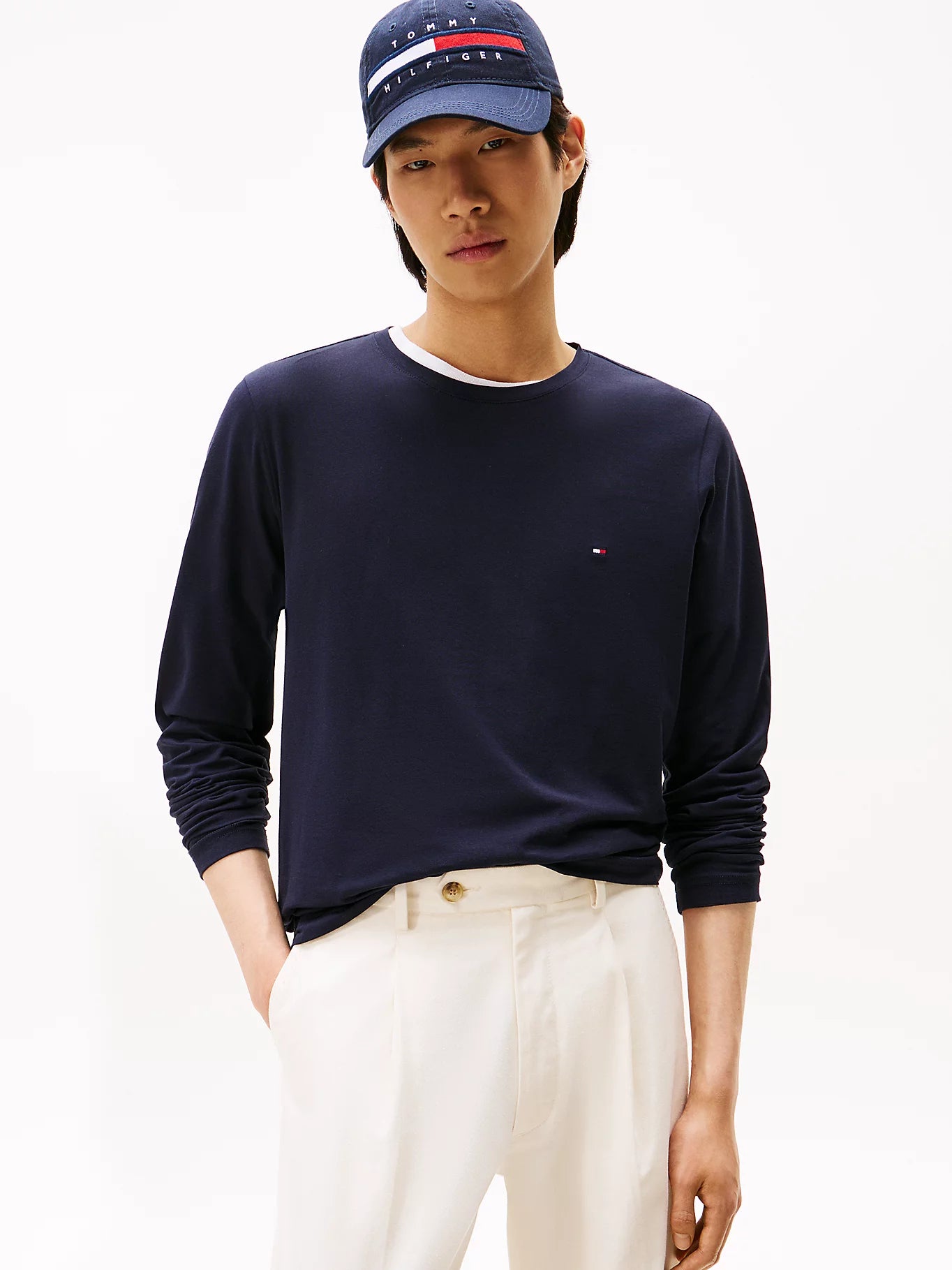 tommy-hilfiger-miesten-paita-strech-slim-fit-long-sleeve-tee-tummansininen-1