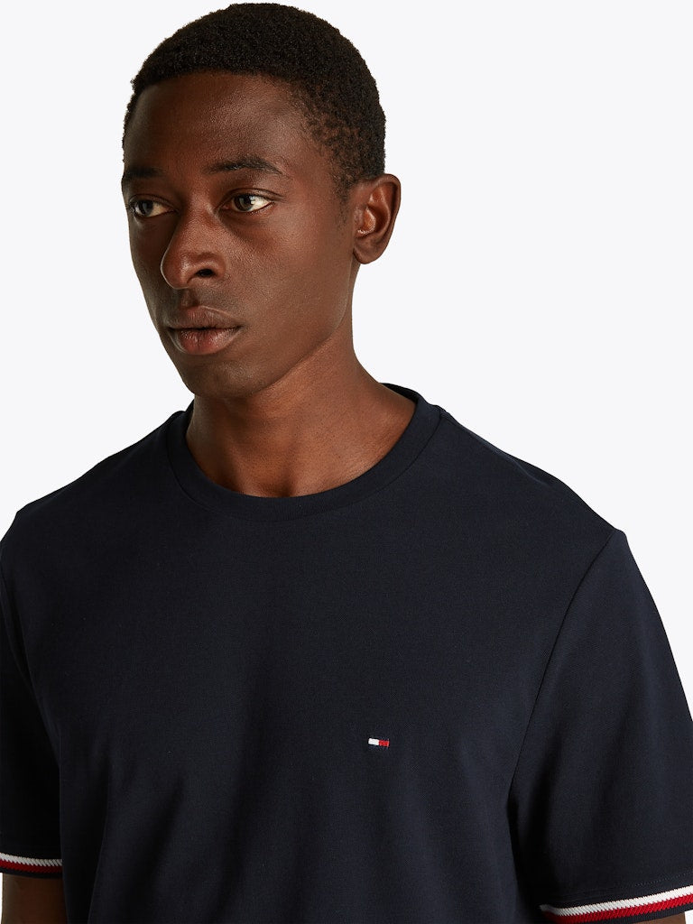 tommy-hilfiger-miesten-t-paita-global-stripe-cuff-tee-tummansininen-4