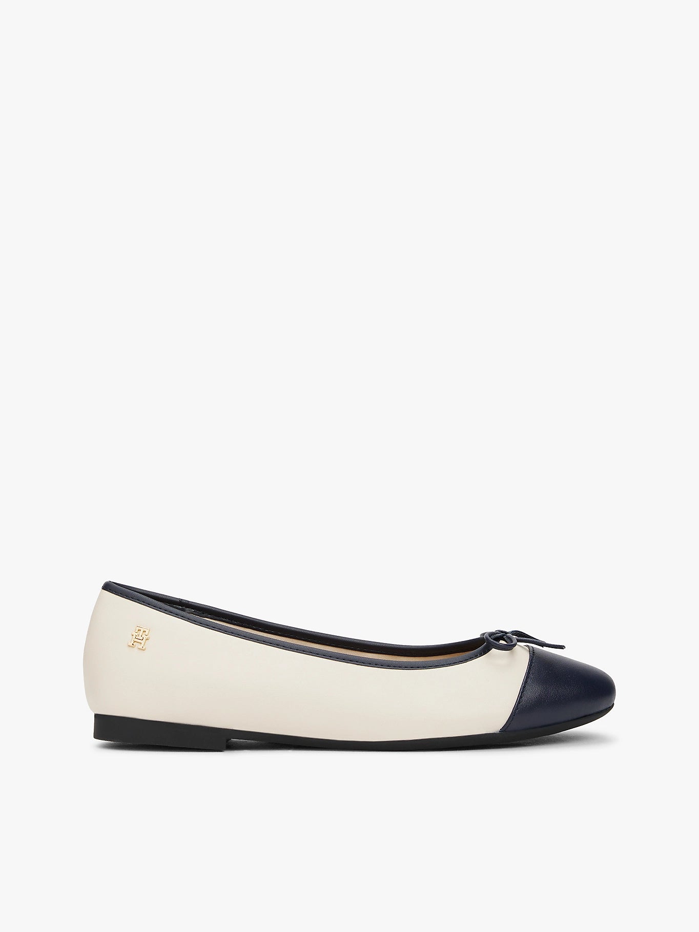 tommy-hilfiger-naisten-balleriinat-toe-cap-leather-ballerina-beige-kuosi-1
