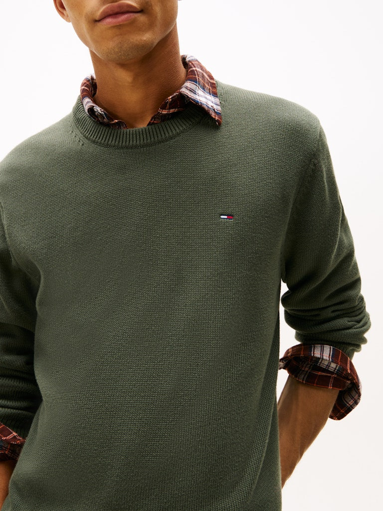 tommy-jeans-miesten-neulepsuero-tjm-slim-ess-sweater-ext-armeijanvihrea-5