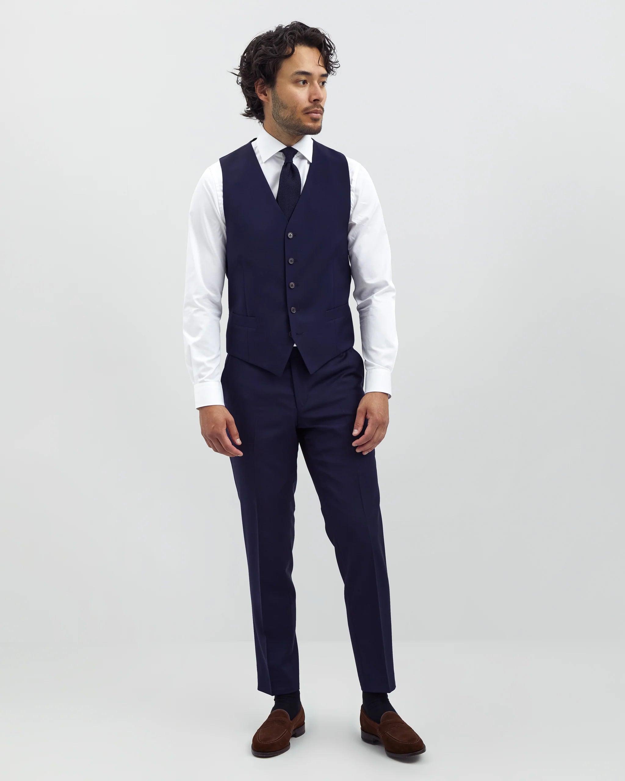 turo-tailor-miesten-pukuliivi-leeds-luumunpunainen-1