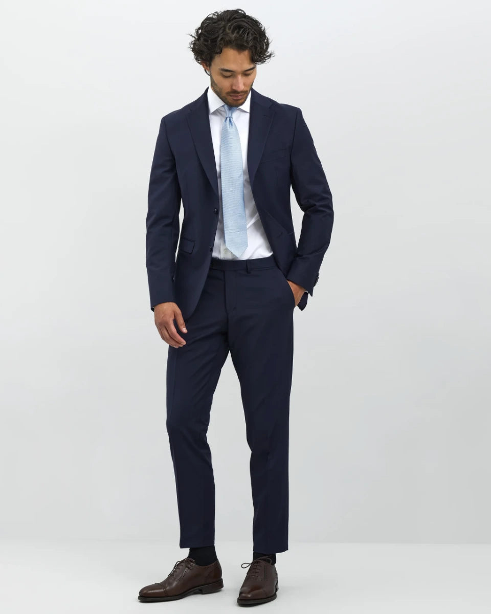 turo-tailor-miesten-suorat-housut-hilton-athlete-tumma-luumunpunainen-1
