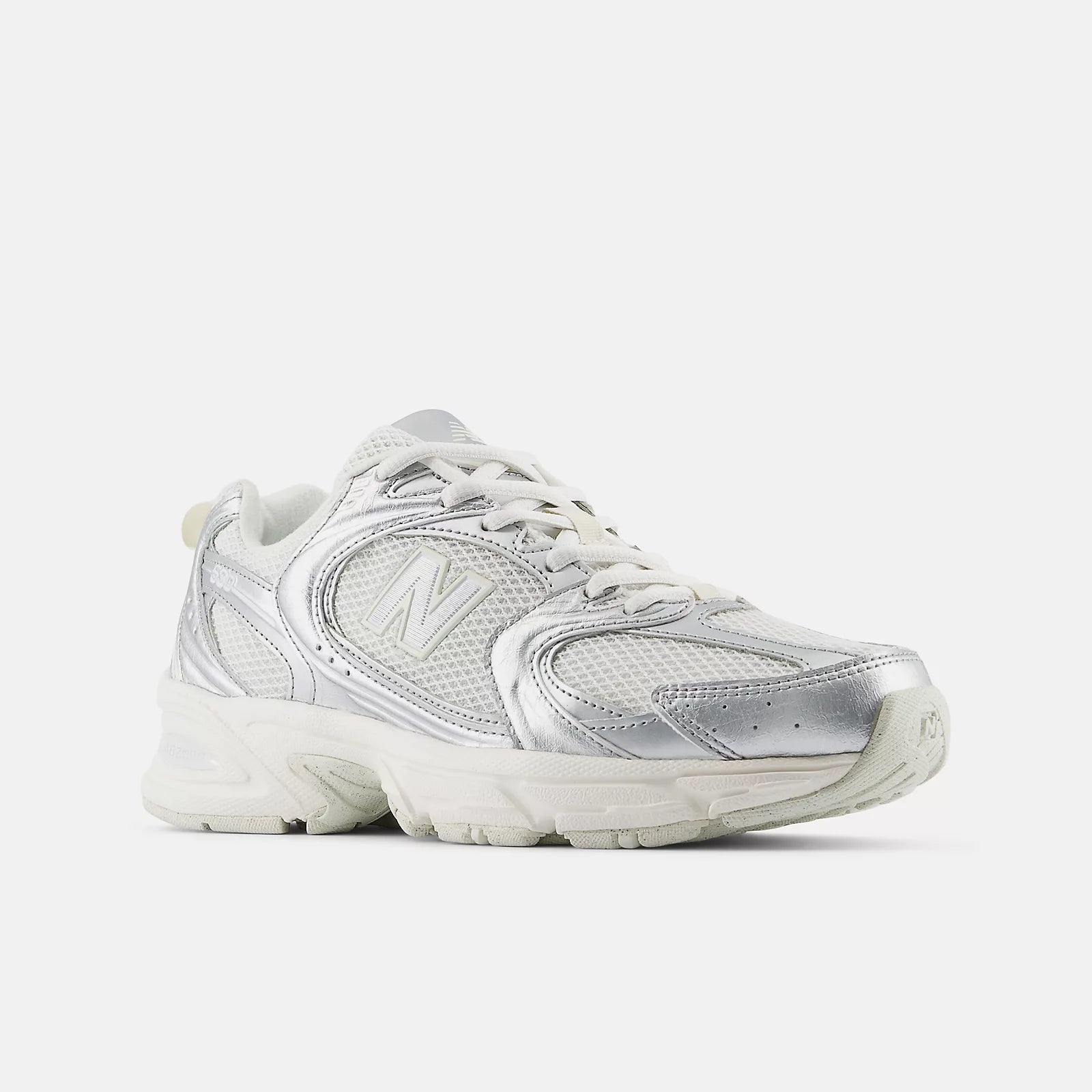 New Balance unisex tennarit 530, Hopeanharmaa