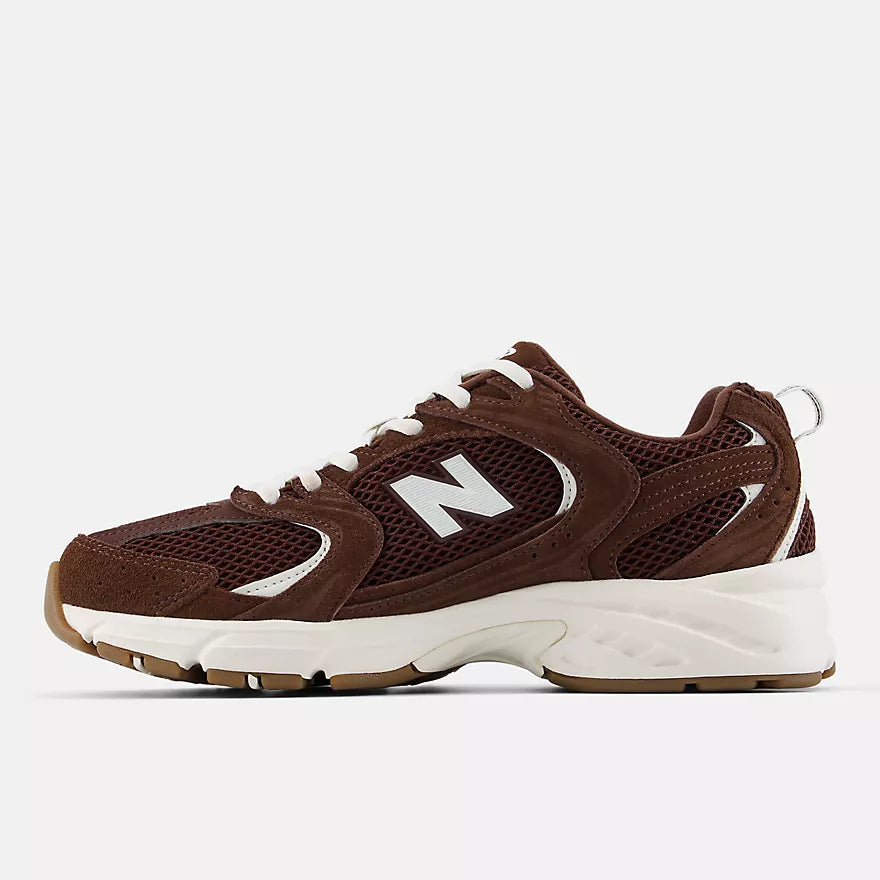 New Balance naisten tennarit 530 Pumpernickel with Sea Salt, kaakaonruskea