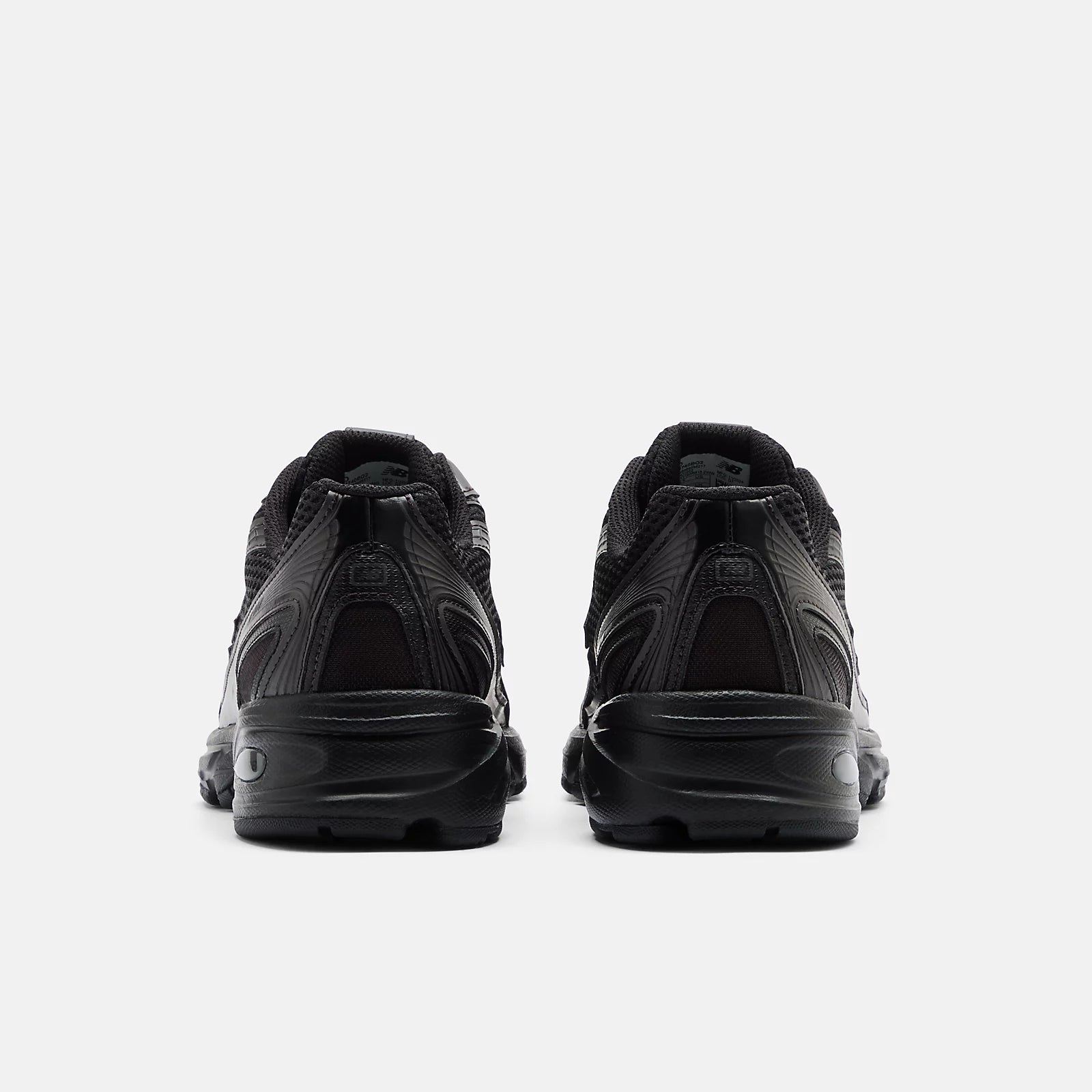 New Balance unisex kengät 740, musta