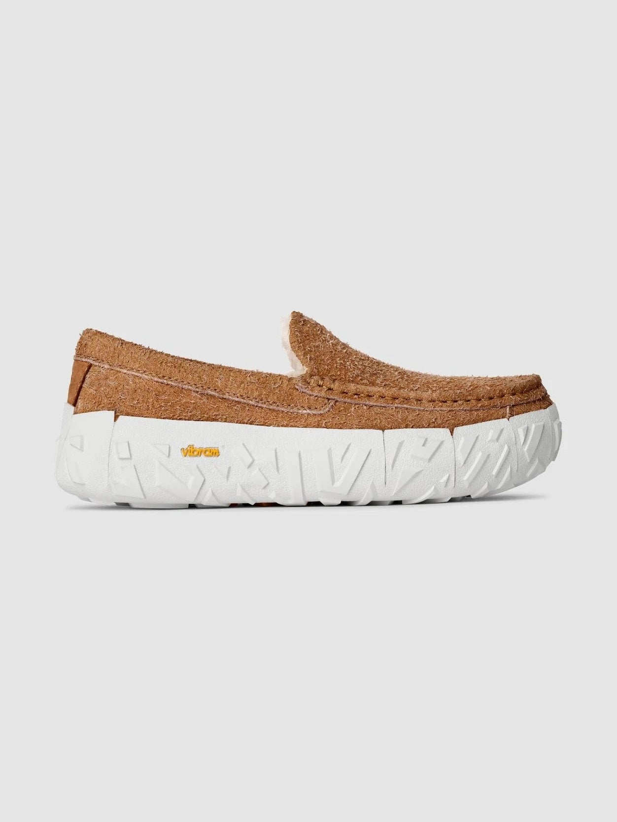 ugg-miesten-kengat-m-ascot-wibram-wrap-keskiruskea-1