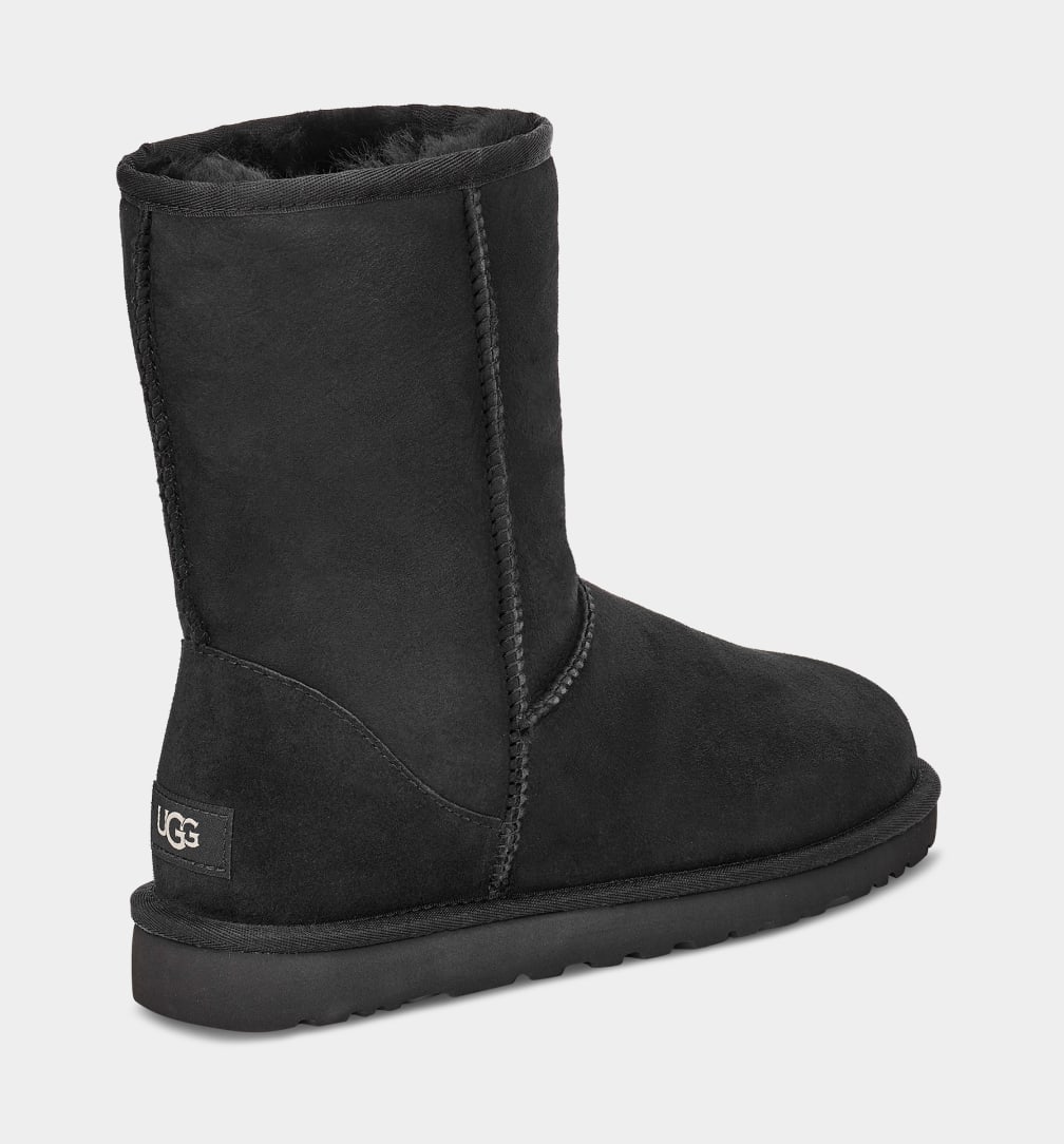 ugg-miesten-kengat-m-classic-short-black-musta-2
