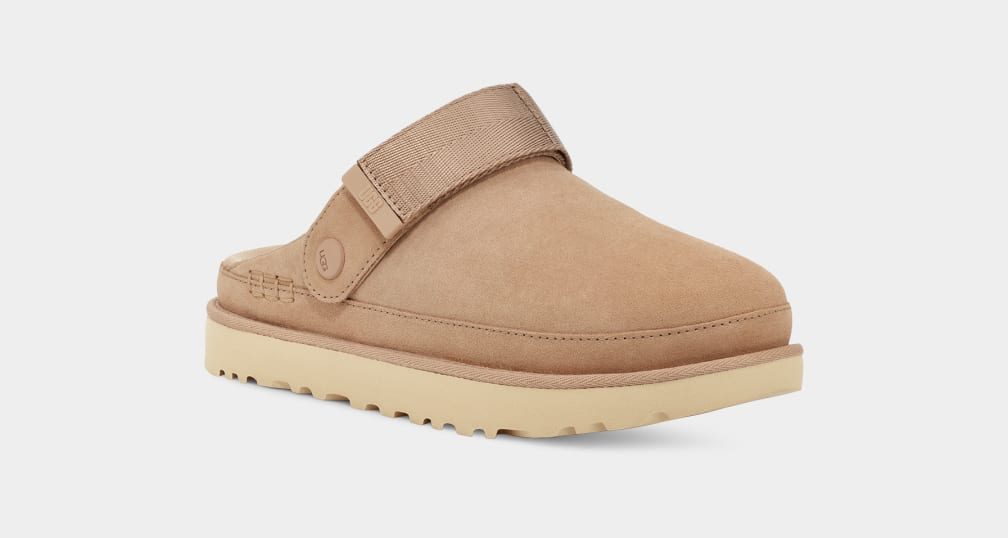 ugg-naisten-kengat-w-goldenstar-clog-hiekka-3