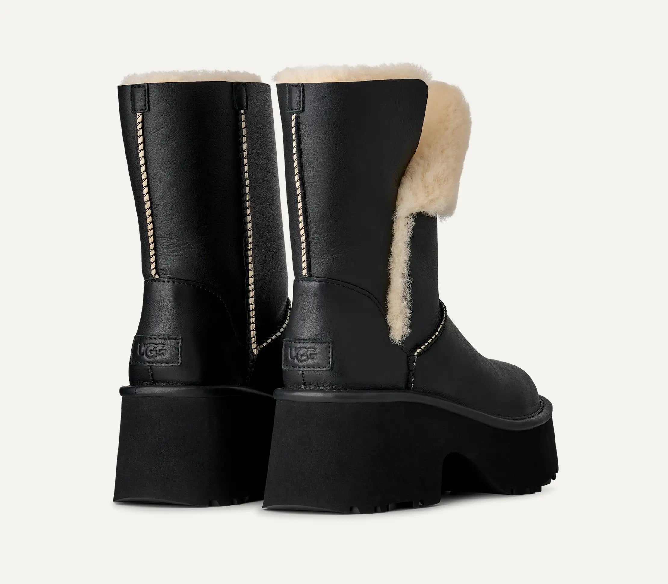 ugg-naisten-saappaat-w-new-heights-cuff-lthr-musta-3