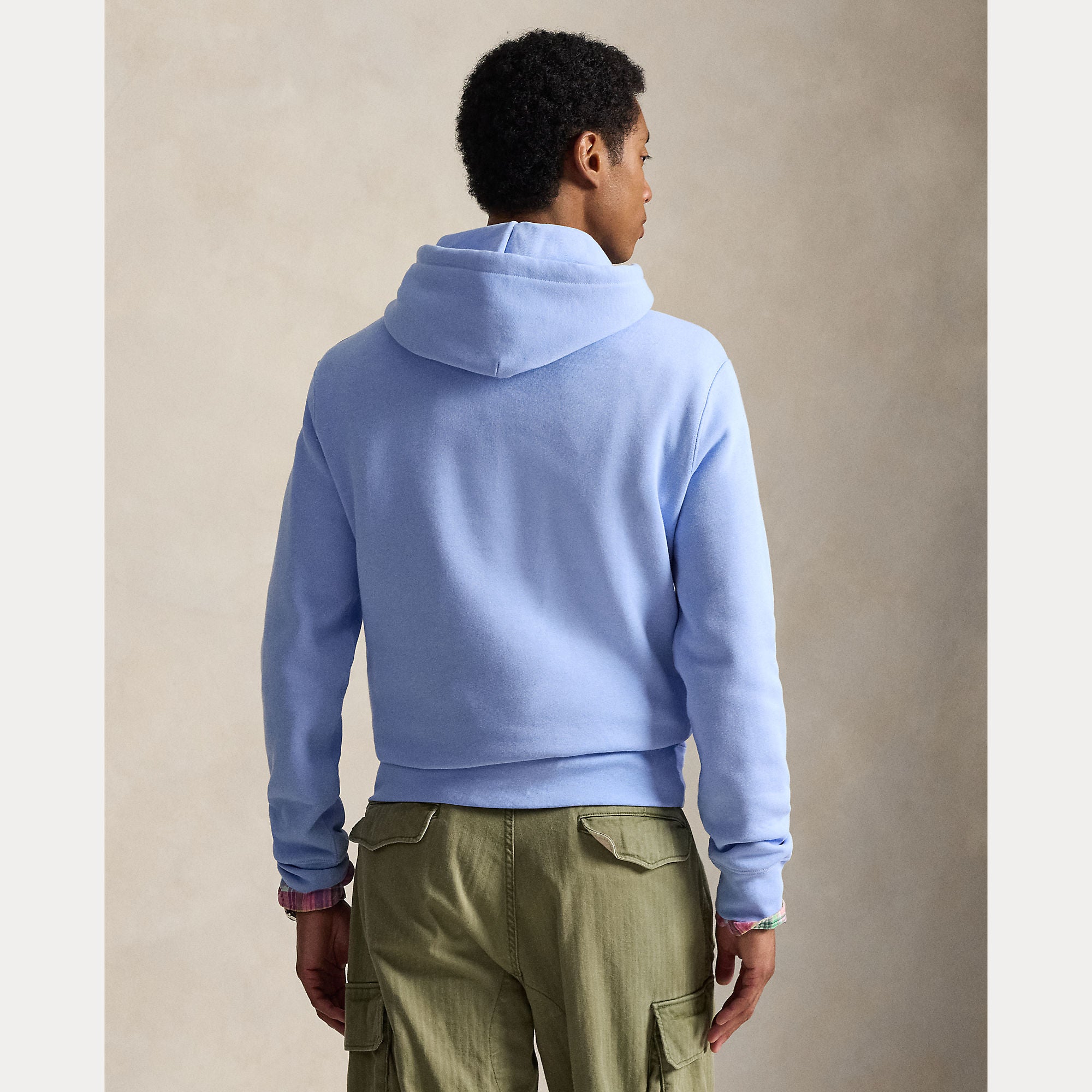 Polo Ralph Lauren miesten huppari Summer Bear Knit Hoodie, vaaleansininen, pehmeä ja kevyt neulospaita, jossa huppu ja joustavat resorit helmassa sekä hihoissa.