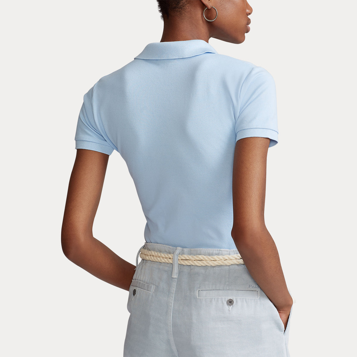 Polo Ralph Lauren naisten pikeepaita Julie Polo Slim SS Shirt, vaaleansininen, takaa nähtynä, pehmeää kevyttä joustavaa puuvillapikeetä, istuva leikkaus, kaulus ja lyhyet hihat
