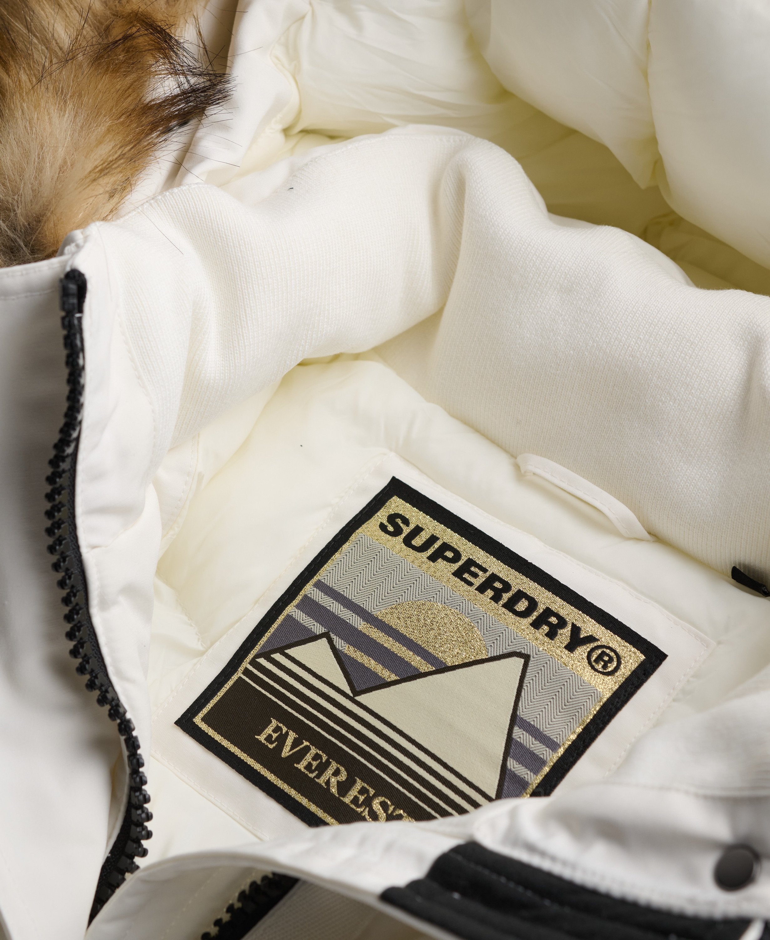 Superdry naisten toppatakki Everest Hooded Bomber, valkoinen