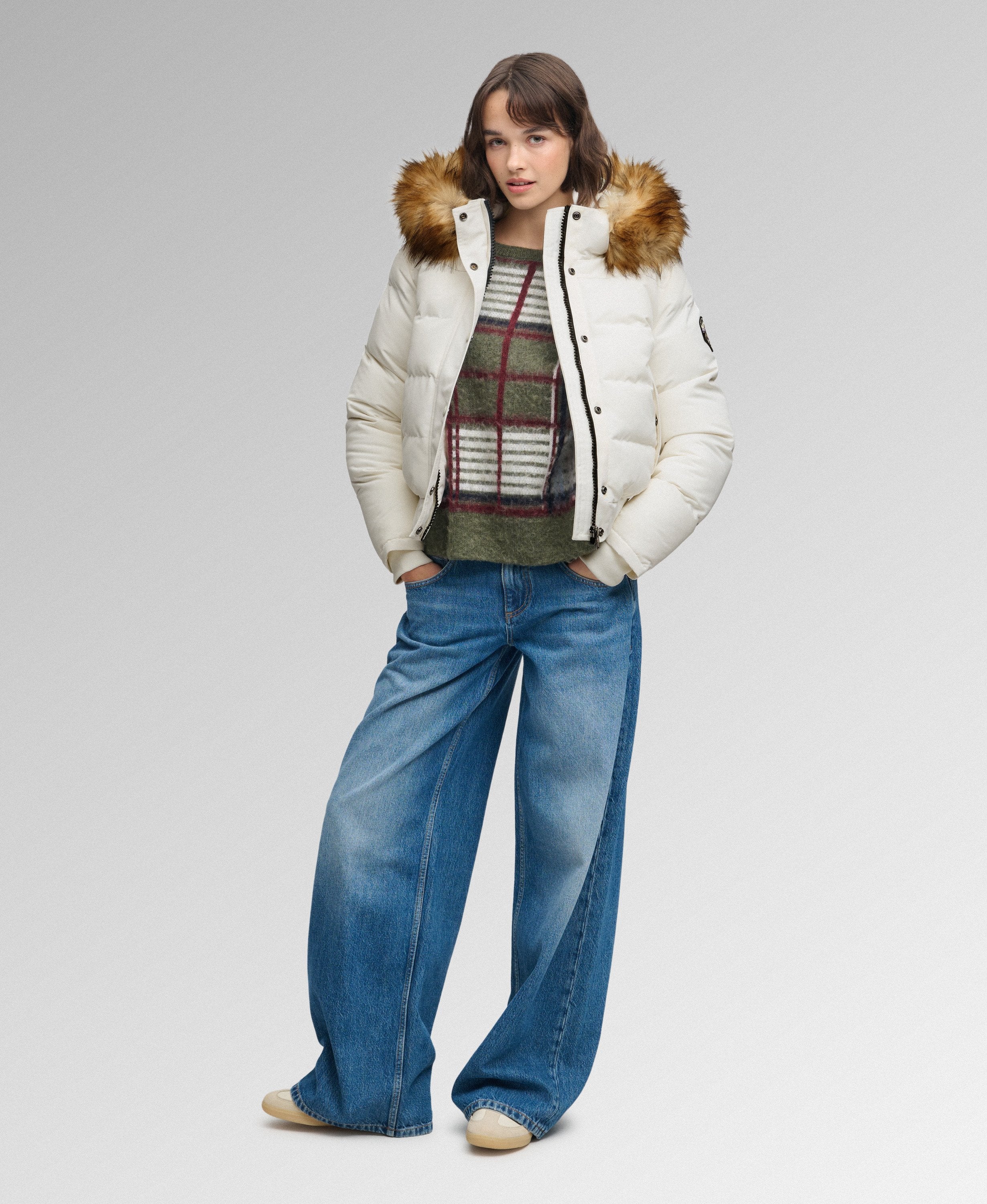 Superdry naisten toppatakki Everest Hooded Bomber, valkoinen