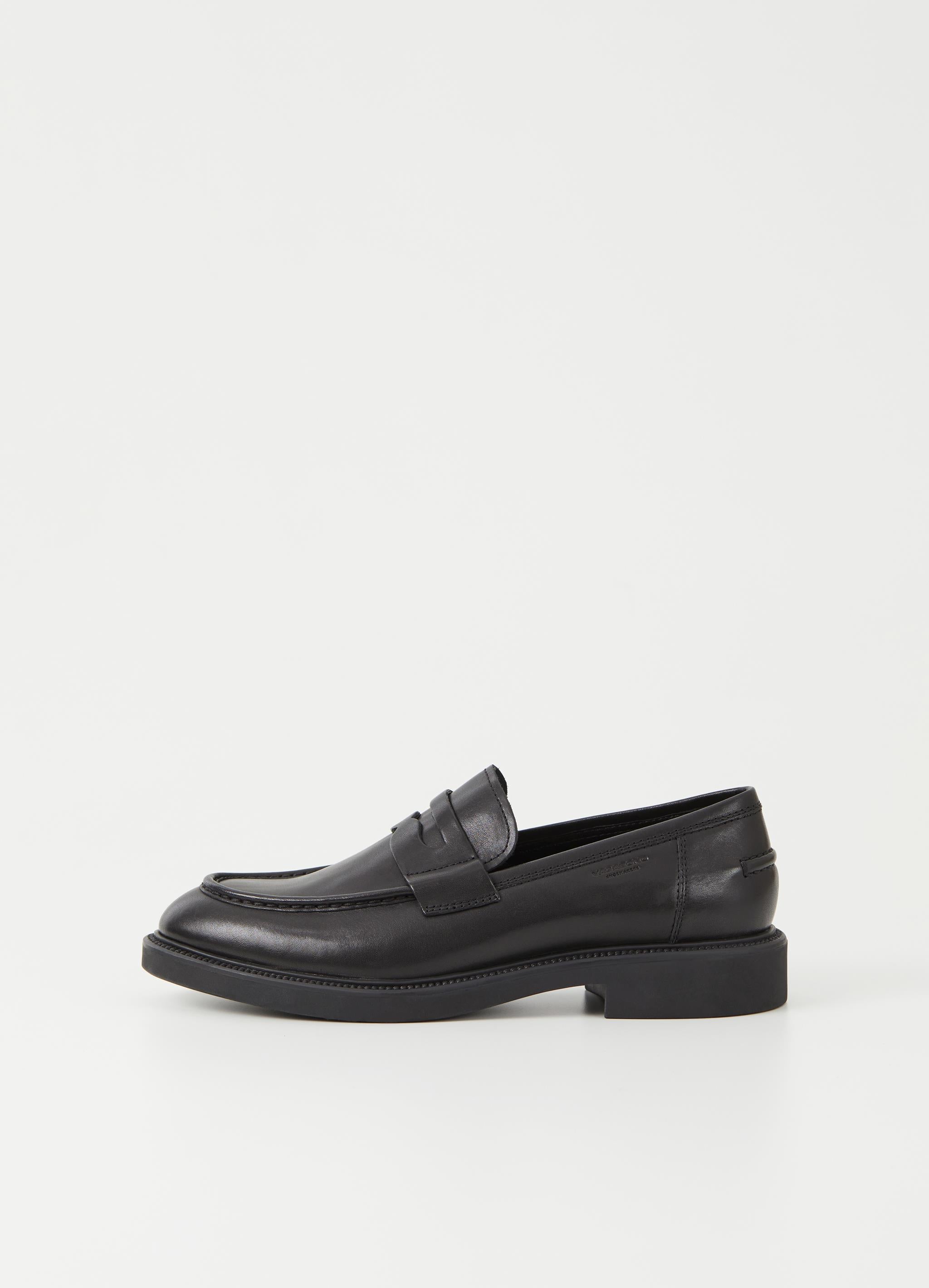vagabond-miesten-kengat-alex-m-loafer-musta-2