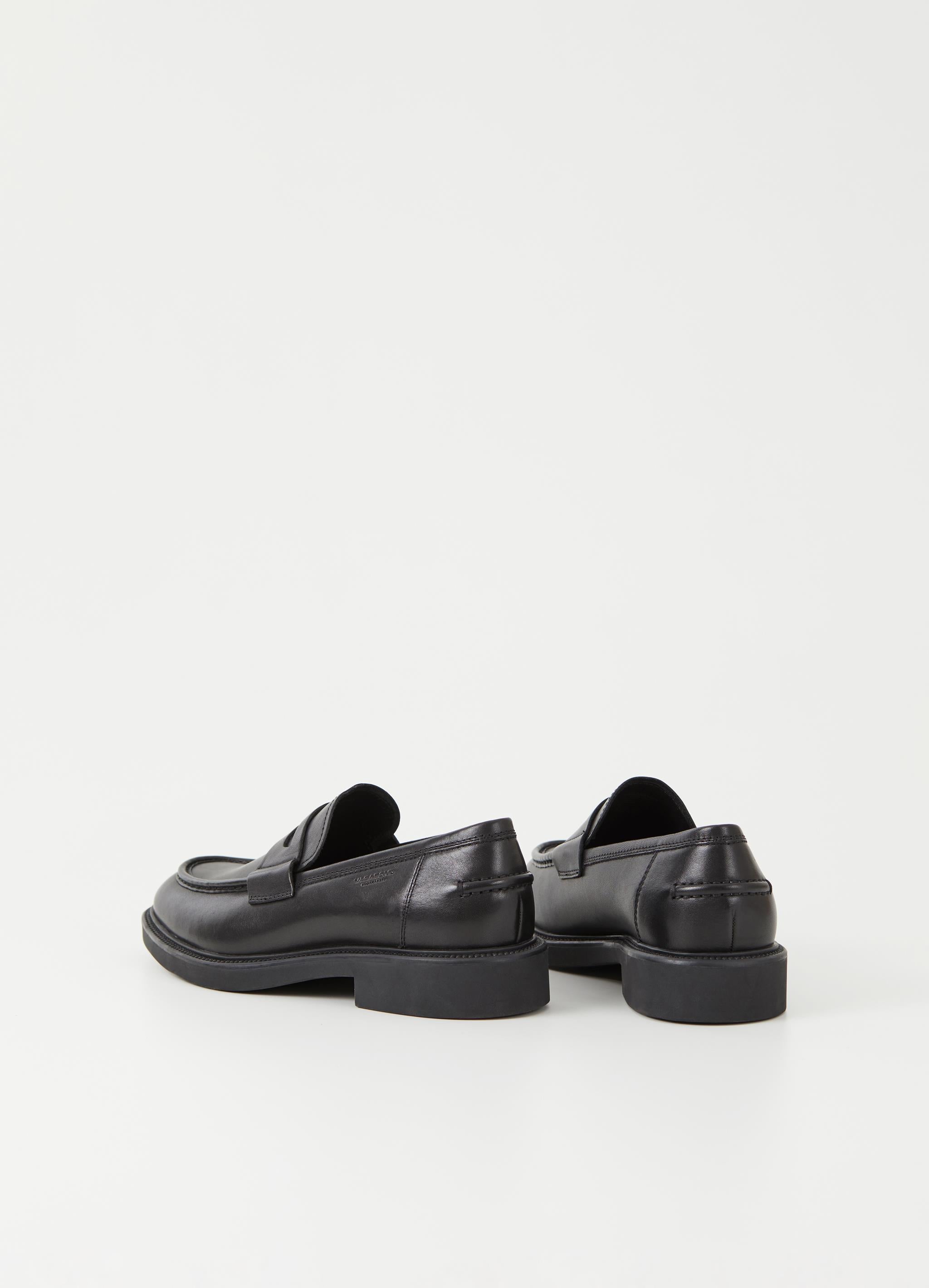 vagabond-miesten-kengat-alex-m-loafer-musta-3