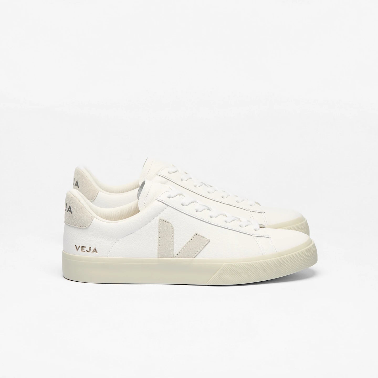 Veja naisten tennarit Campo Sneaker Extra White Natural Suede, valkoinen