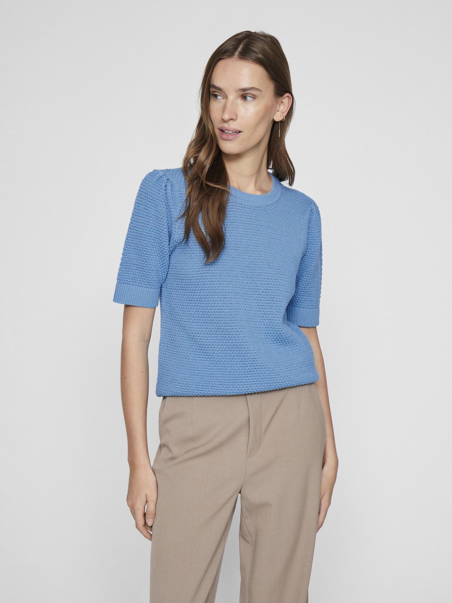 vila-naisten-neulepusero-vidalo-o-neck-s-s-knit-top-vaaleansininen-1