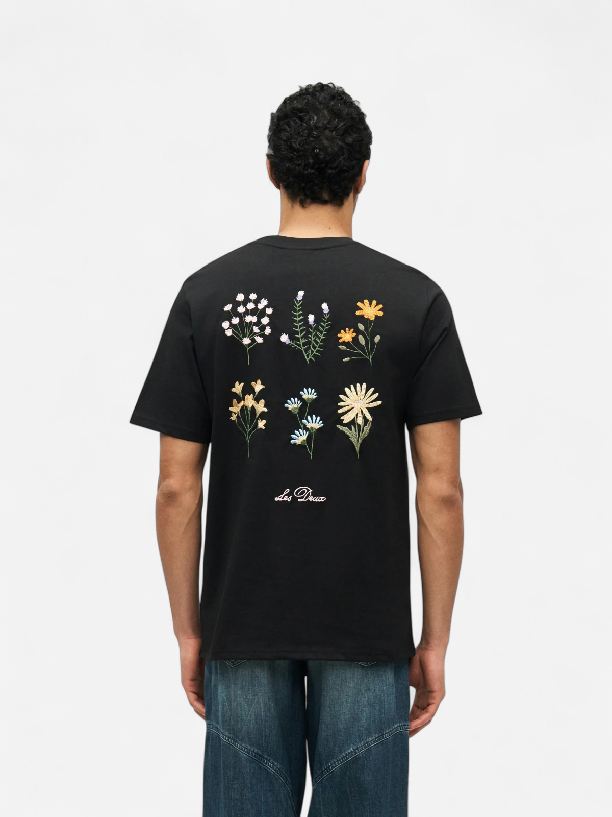 Les Deux miesten t-paita Wild Flower T-shirt, musta - Kekäle.fi