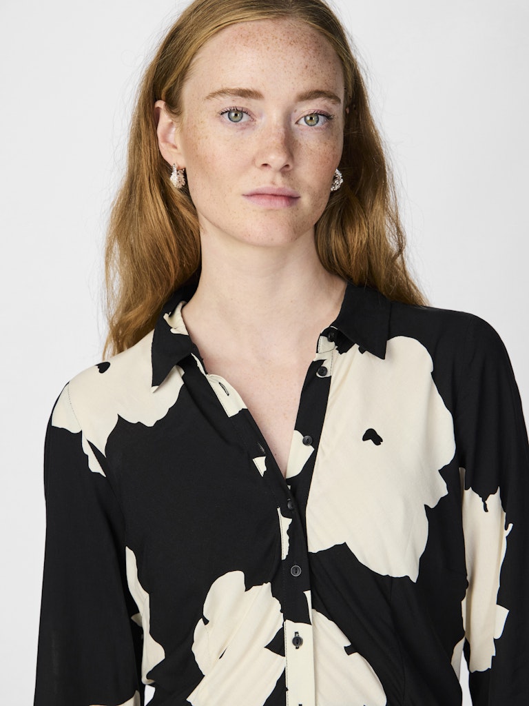y-a-s-naisten-maksimekko-yassavanna-long-shirt-dress-mustavalkoinen-3