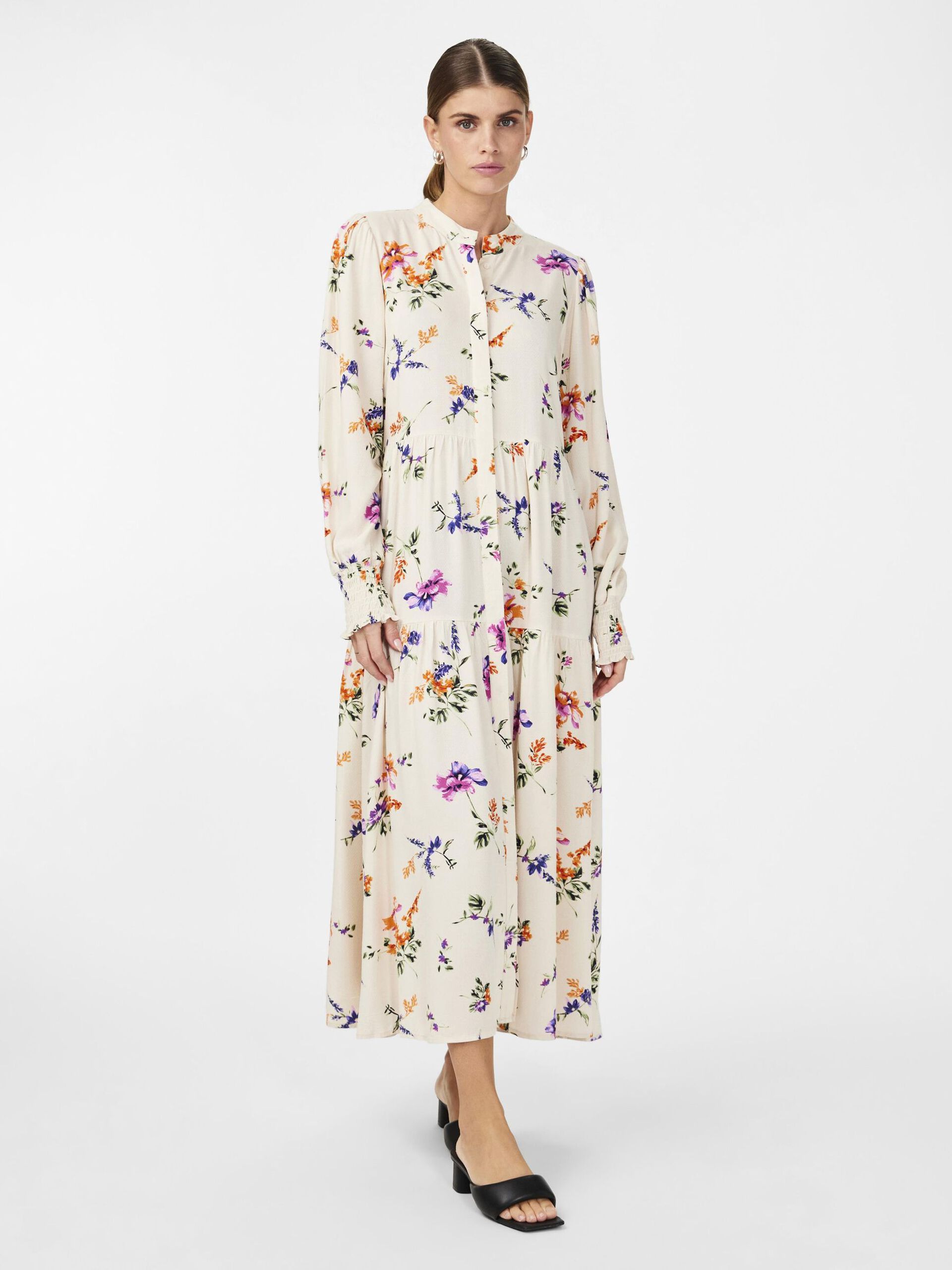 y-a-s-naisten-mekko-yasasina-ls-long-shirt-dress-valkopohjainen-kuosi-1