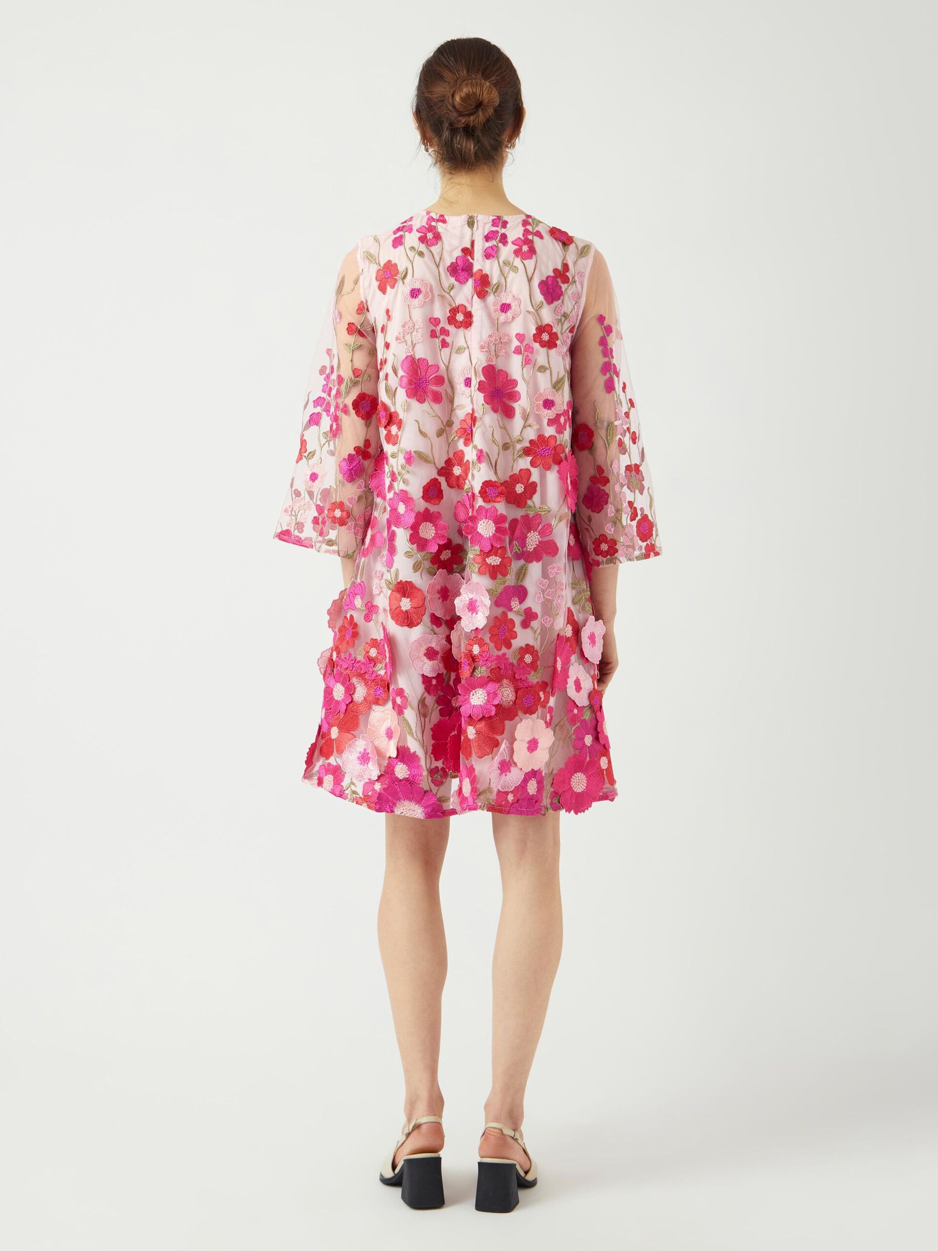 y-a-s-naisten-mekko-yasflowering-3-4-dress-vaaleanpunainen-kuosi-2