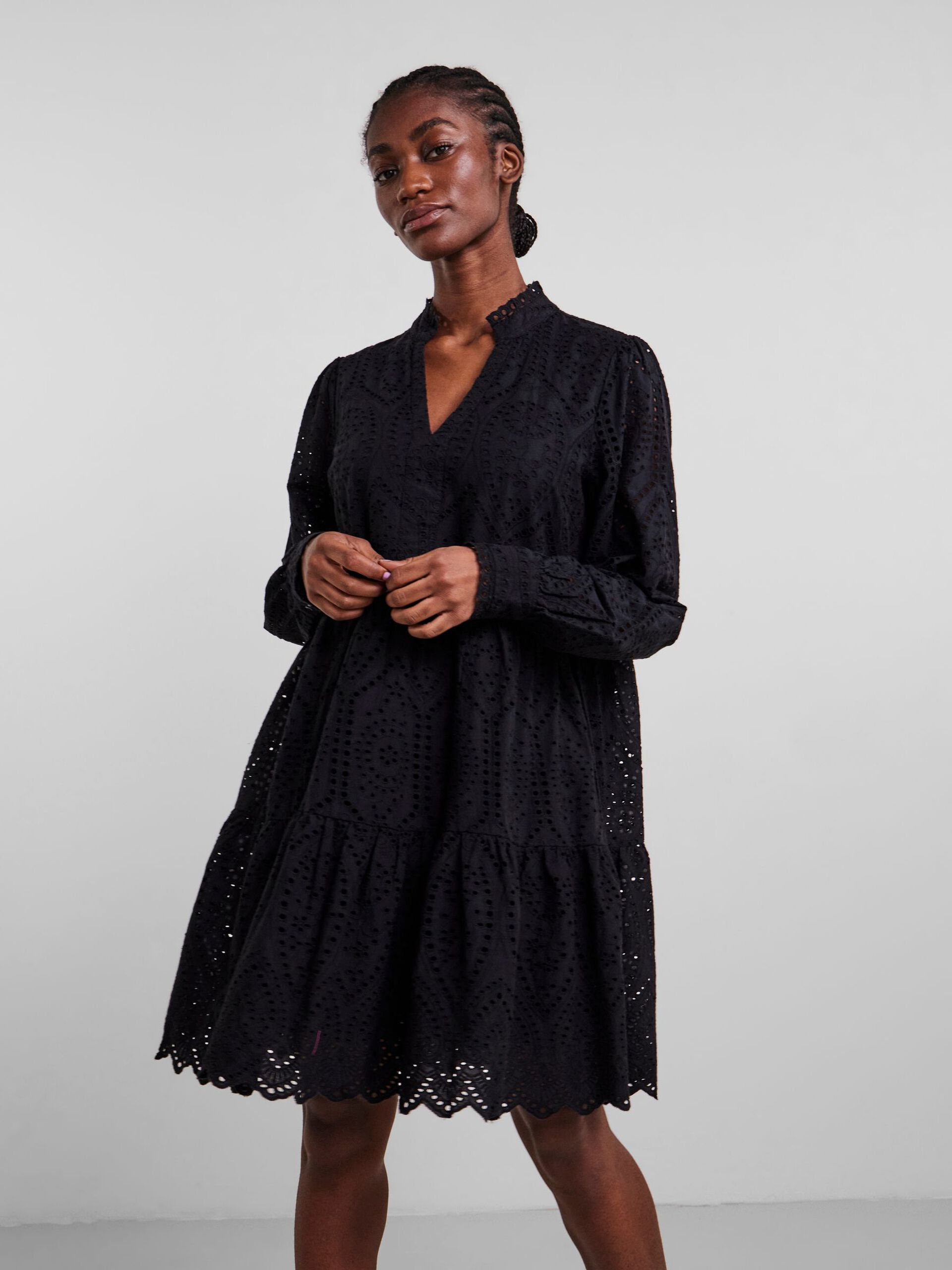 y-a-s-naisten-mekko-yasholi-ls-dress-s-musta-1