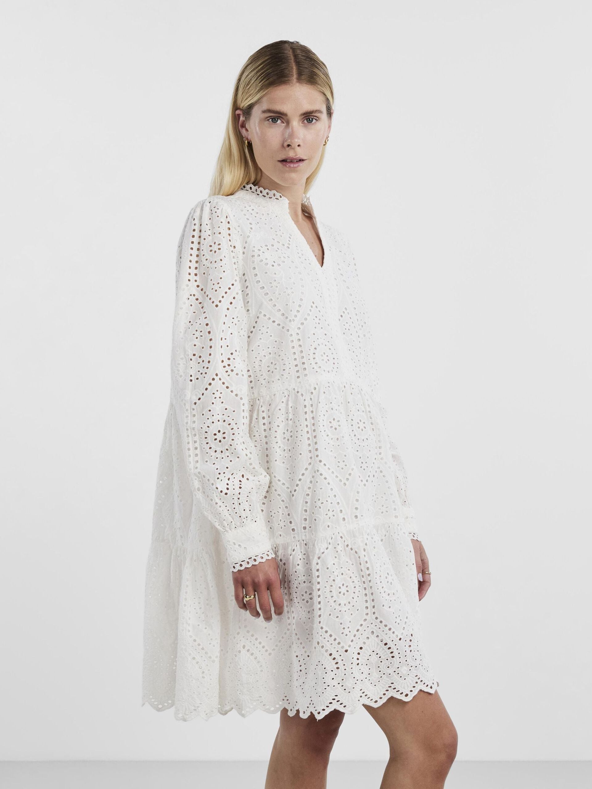 y-a-s-naisten-mekko-yasholi-ls-dress-s-valkoinen-1