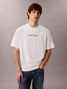 calvin-klein-jeans-miesten-t-paita-ss-standard-logo-30s-crewnk-tee-valkoinen-1
