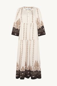 claire-naisten-mekko-dara-dress-musta-kuosi-1
