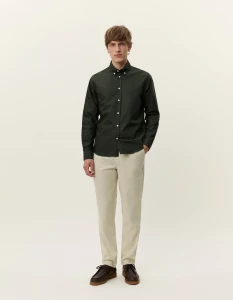 les-deux-miesten-kauluspaita-konrad-oxford-shirt-tummanvihrea-1