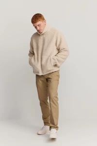 makia-miesten-fleece-lodge-zip-fleece-luonnonvalkoinen-1