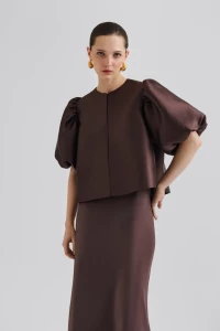 malina-naisten-pusero-cleo-pouf-sleeve-blouse-tummanruskea-1