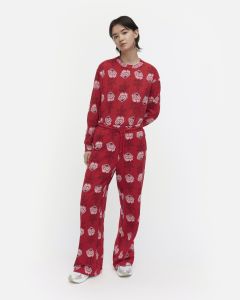 marimekko-collegehousut-varret-vihkiruusu-kioski-punainen-kuosi-1