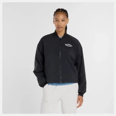 new-balance-naisten-takki-linear-heritage-woven-bomber-jacket-musta-1