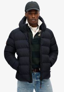 superdry-miesten-talvitakki-hooded-sports-puffer-jacket-tummansininen-1