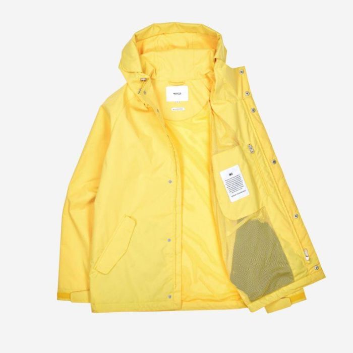 makia keltainen takki