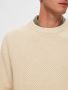 selected-miesten-neulepaita-bert-relaxed-knit-stu-crew-luonnonvalkoinen-4