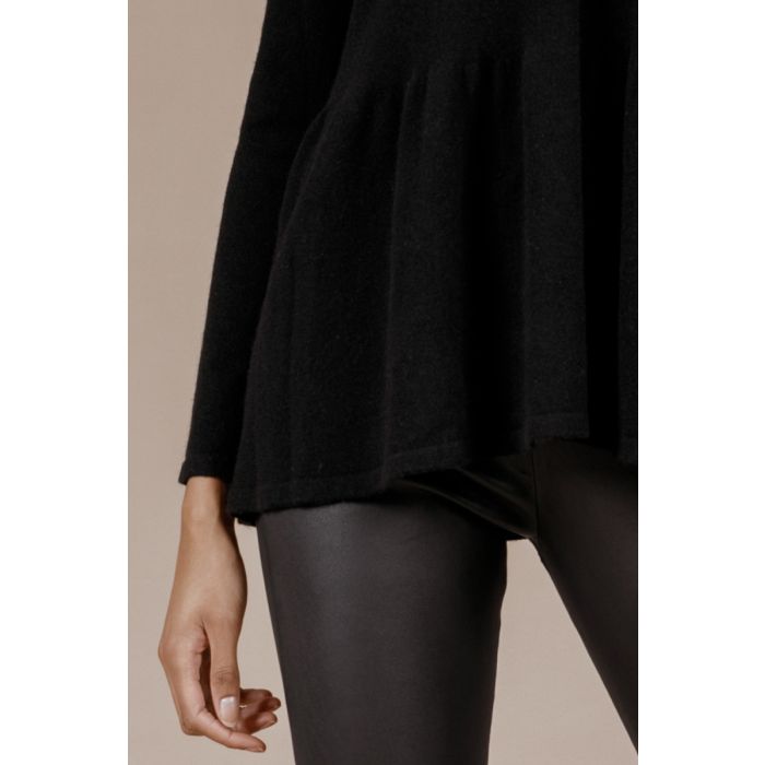 andiata-naisten-neulepaita-redal-knit-musta-4