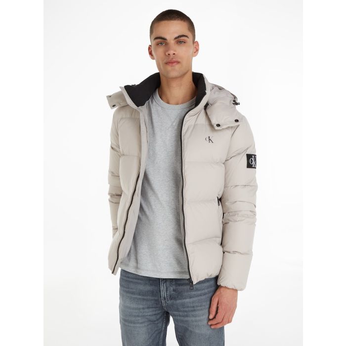 calvin-klein-jeans-miesten-untuvatakki-k-essential-down-jacket-luonnonvalkoinen-1