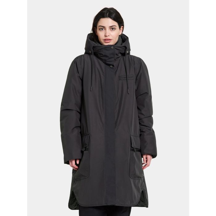 didriksons-naisten-parkatakki-aiko-wns-parka-musta-1