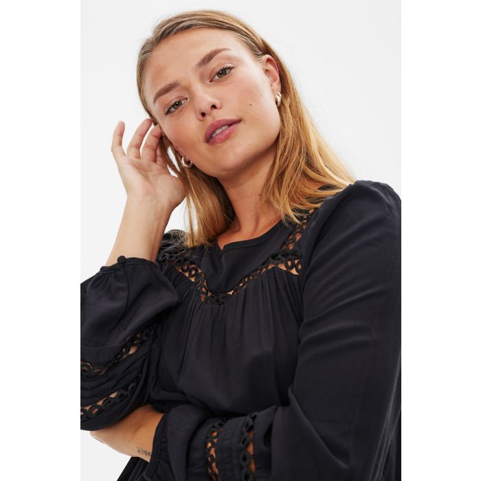 freequent-naisten-mekko-sweetly-dress-musta-3