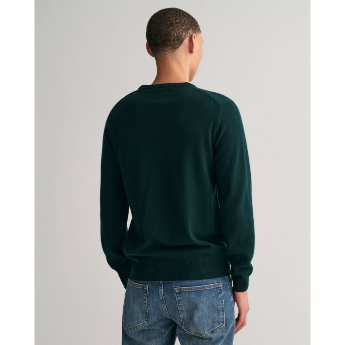 gant-miesten-neulepaita-superfine-lambswool-c-neck-armeijanvihrea-2