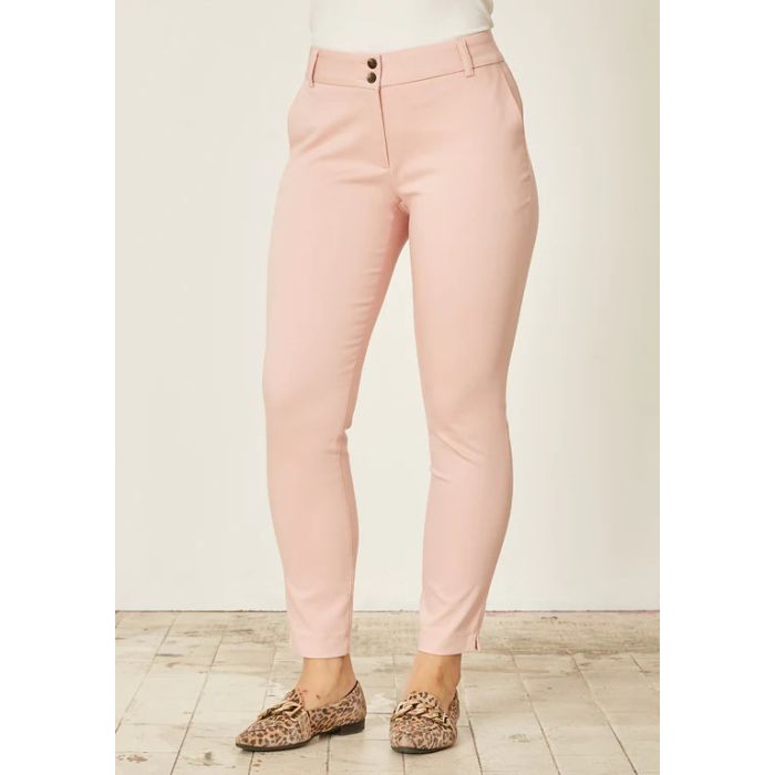 isay-naisten-housut-isay-chino-pant-vaaleanpunainen-1